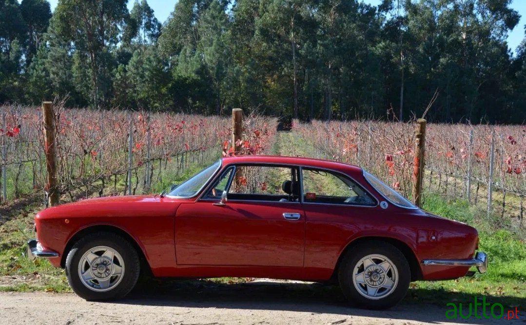 1973' Alfa Romeo GTV photo #2