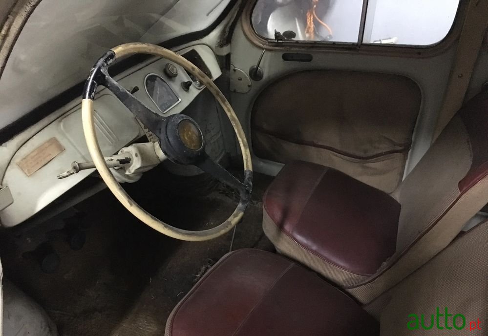 1949' Renault 4 photo #6