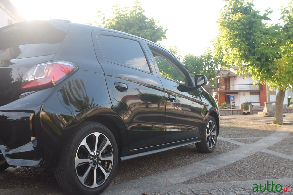 2022' Mitsubishi Space Star photo #5