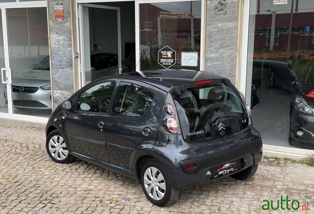 2010' Citroen C1 1.0 Collection photo #4