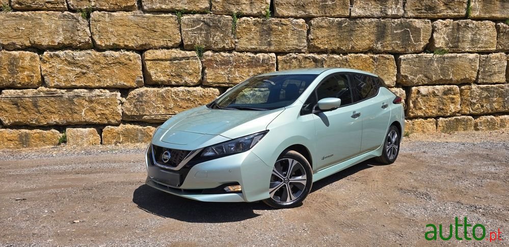 2018' Nissan Leaf N-Connecta photo #1