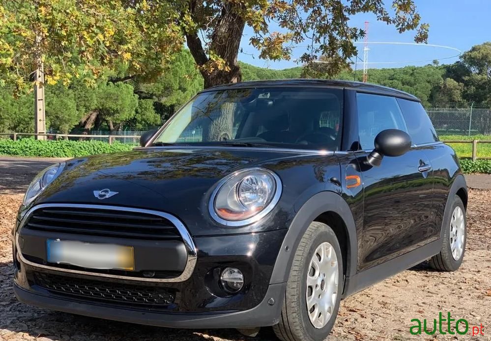 2016' MINI One Standard photo #4