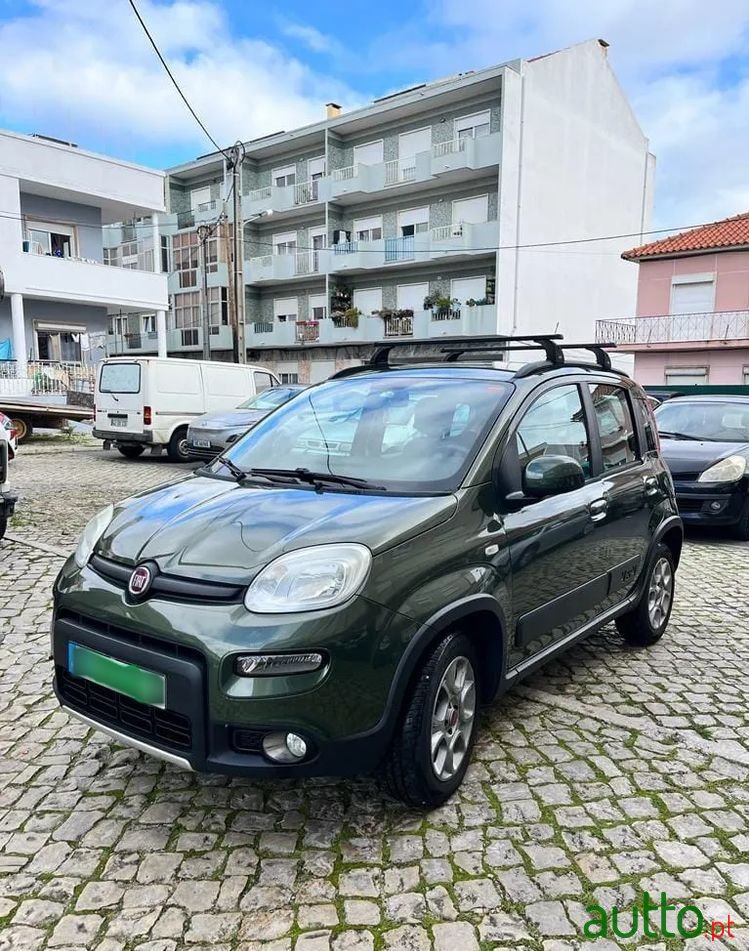 2013' Fiat Panda photo #1