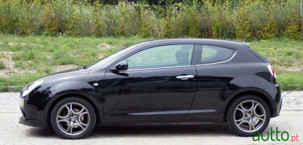 2010' Alfa Romeo MiTo photo #1