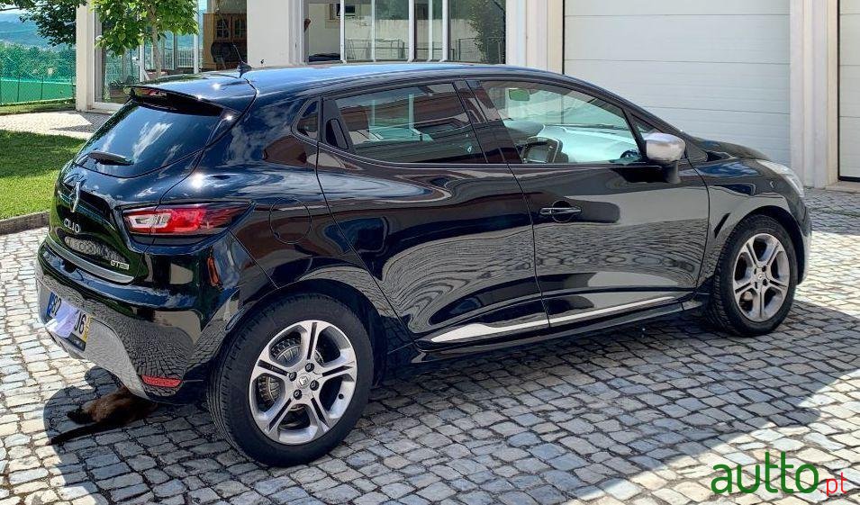 2017' Renault Clio 1.5 Dci Gt Line photo #1