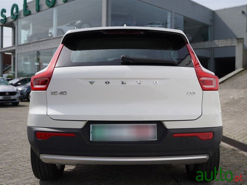 2019' Volvo Xc 40 2.0 D3 Momentum photo #3
