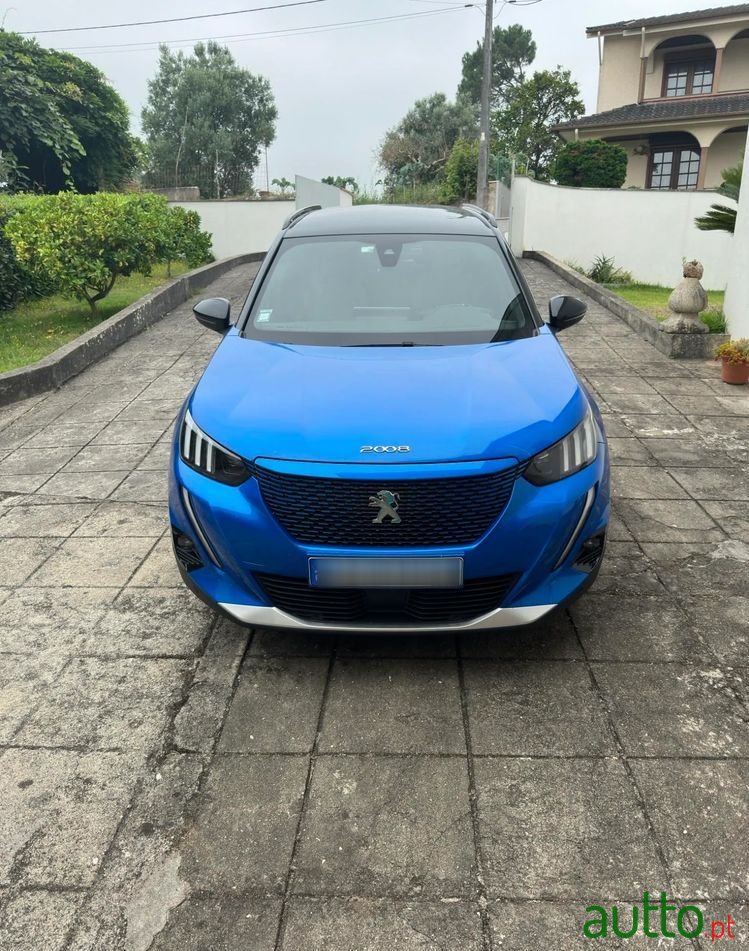 2020' Peugeot e-2008 Gt photo #1