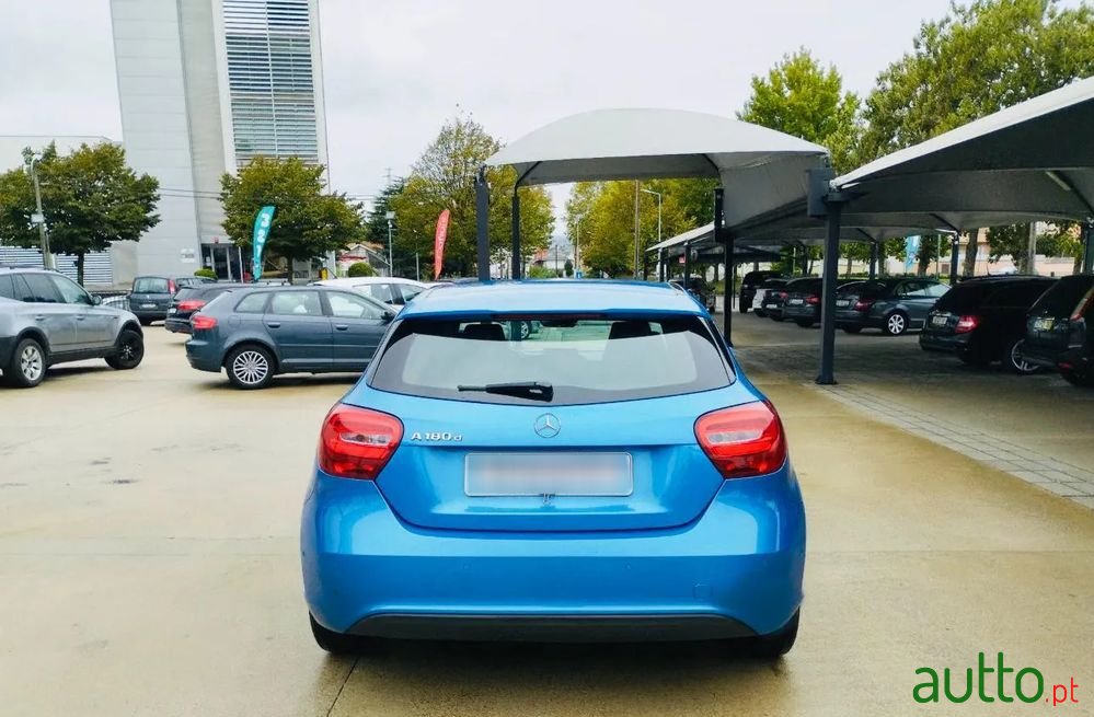 2017' Mercedes-Benz Classe A D photo #4