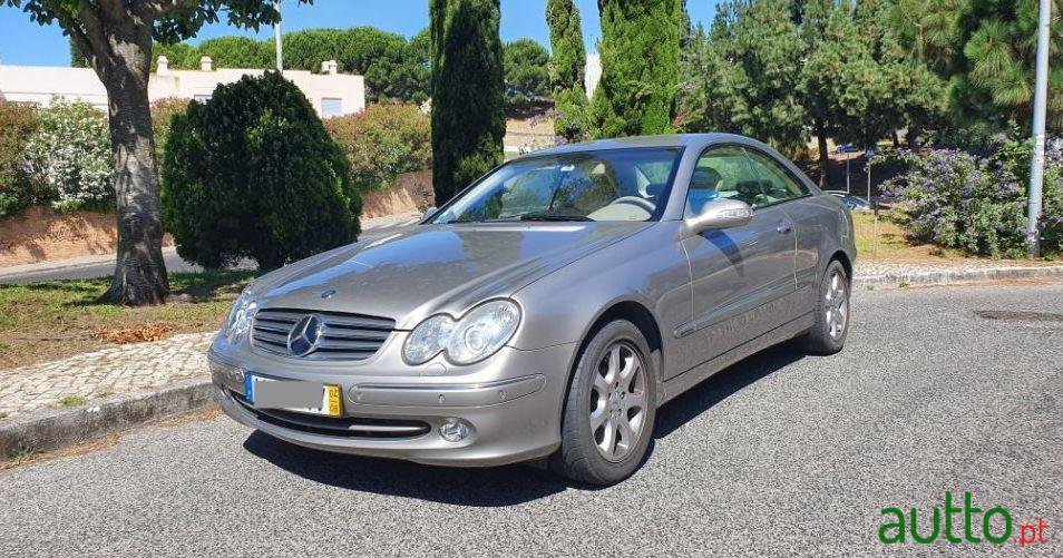 2004' Mercedes-Benz Clk-200 Elegance photo #1