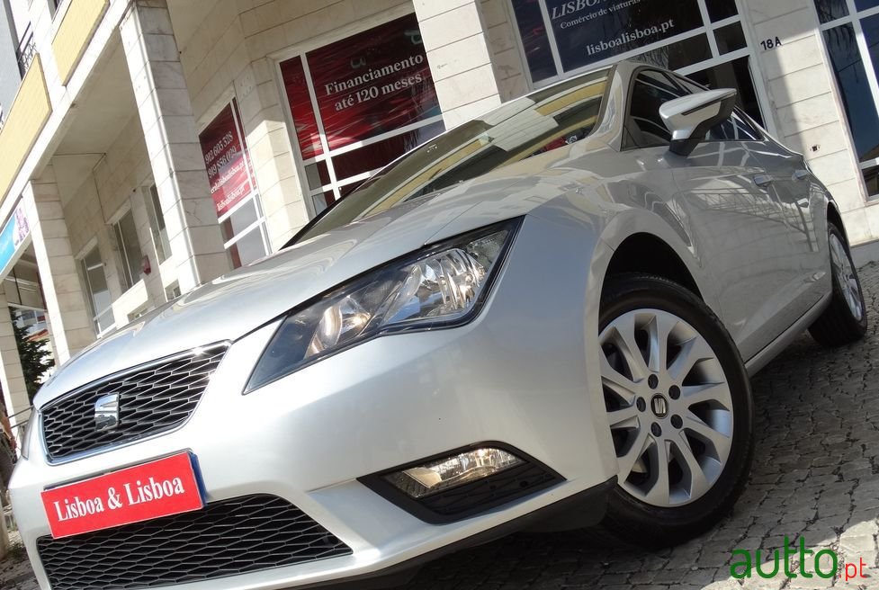 2015' SEAT Leon photo #1