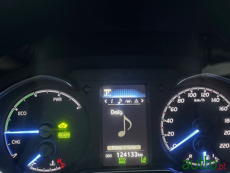 2019' Toyota Yaris 1.5 Hsd Comfort photo #6