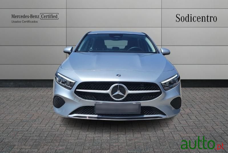 2024' Mercedes-Benz Classe A Standard photo #2