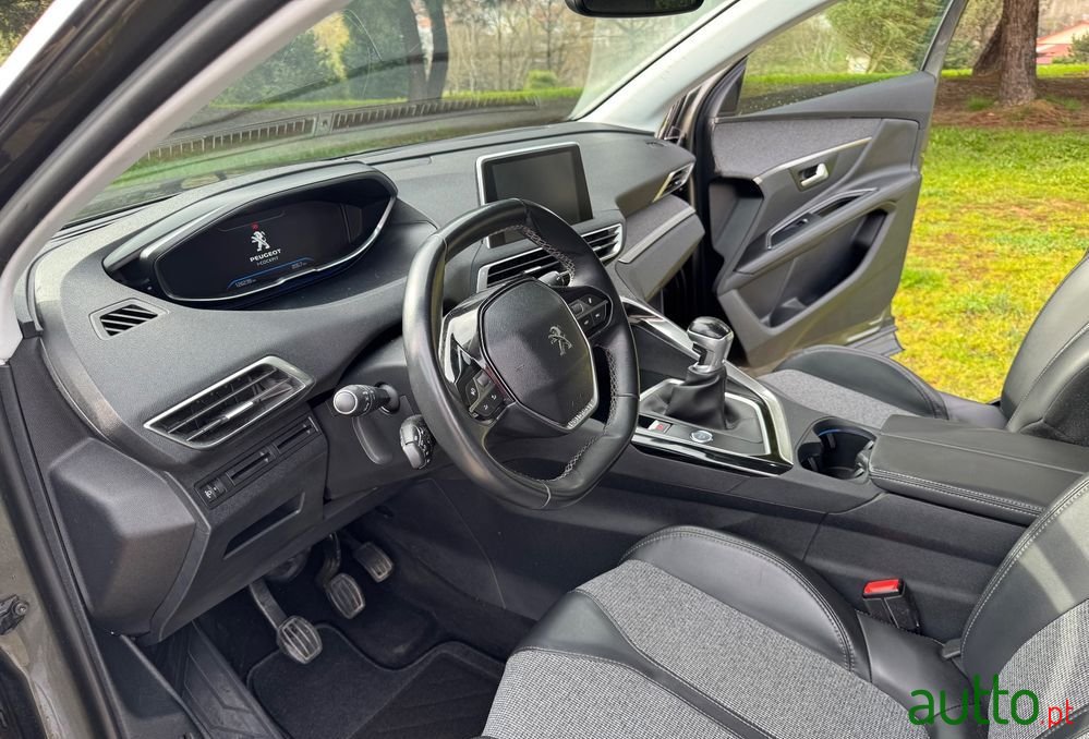 2016' Peugeot 3008 photo #4