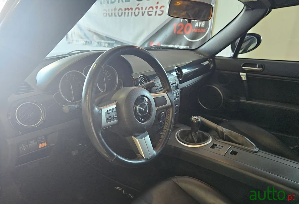 2007' Mazda MX-5 photo #2