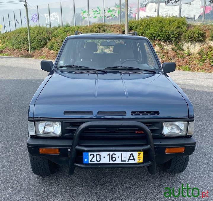 1991' Nissan Terrano photo #2