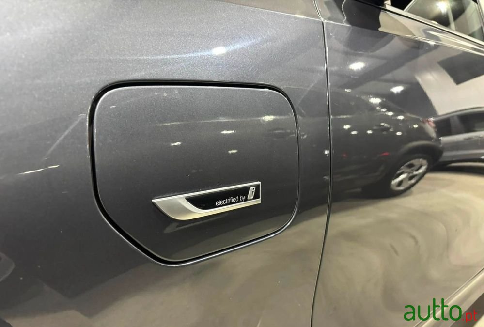 2022' BMW Série 3 photo #5