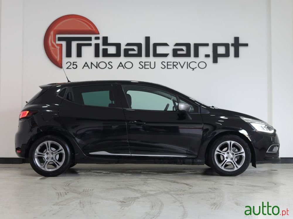 2018' Renault Clio 0.9 Tce Gt Line photo #6