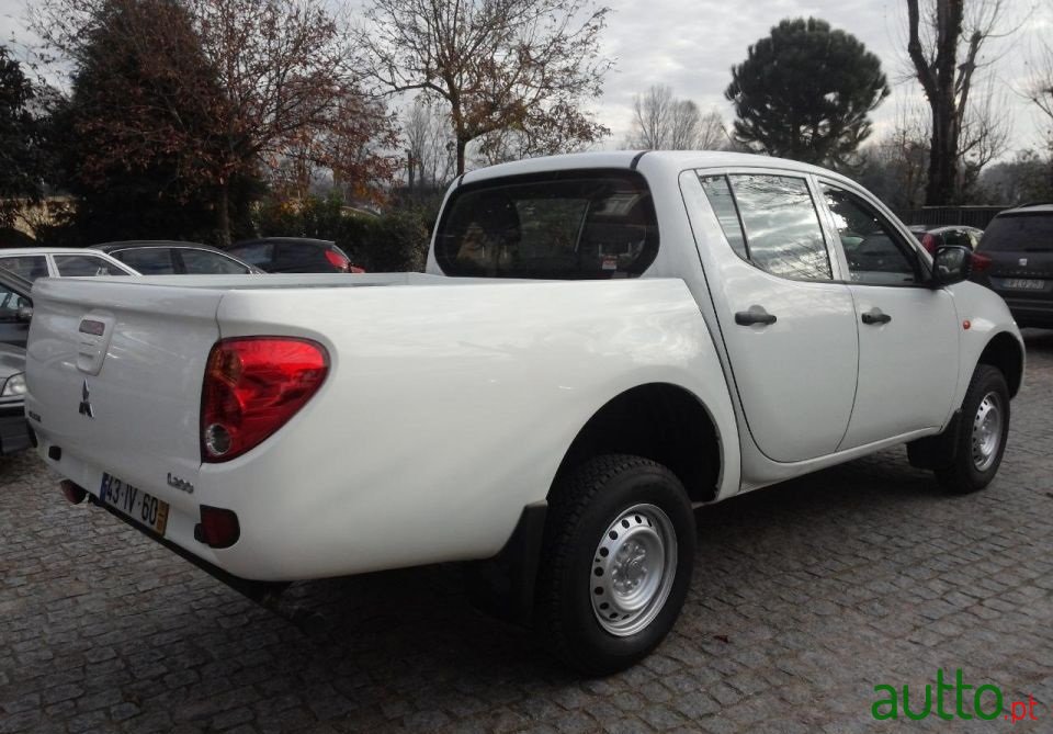 2010' Mitsubishi L 200 2.5D DI.D 4X4 photo #3
