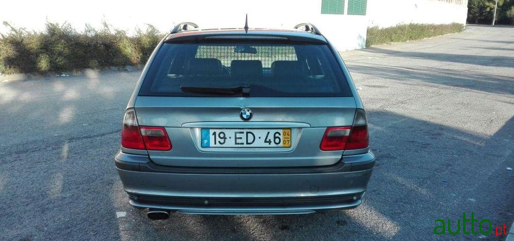 2004' BMW 320 Pack M photo #1