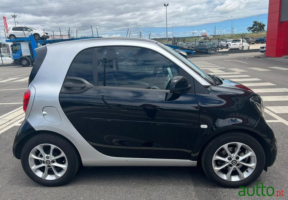 2014' Smart Fortwo photo #4