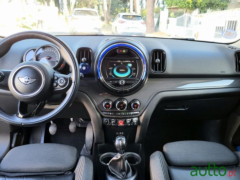 2017' MINI Countryman photo #4