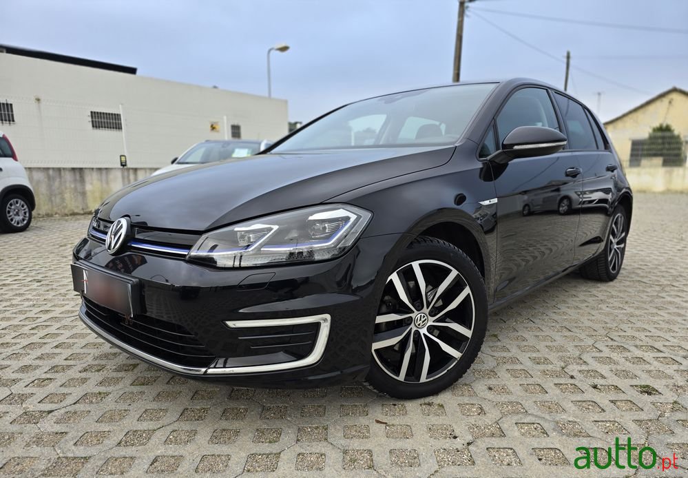 2020' Volkswagen e-Golf Ac/Dc photo #1