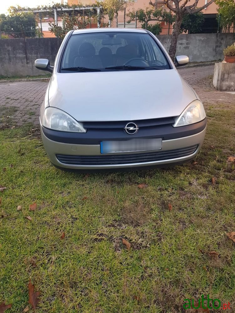 2001' Opel Corsa photo #2