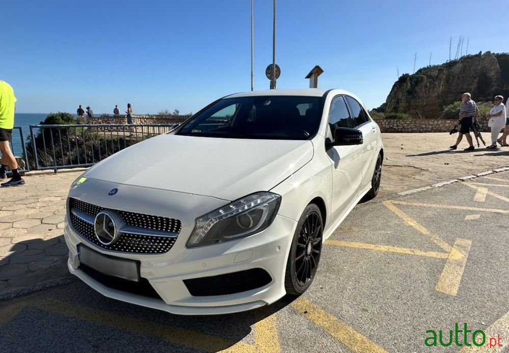 2014' Mercedes-Benz A 180 photo #1