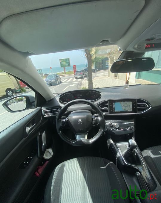 2016' Peugeot 308 Sw photo #4