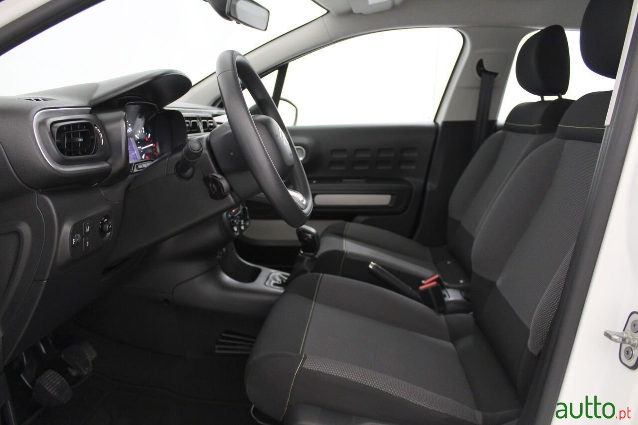 2017' Citroen C3 photo #4