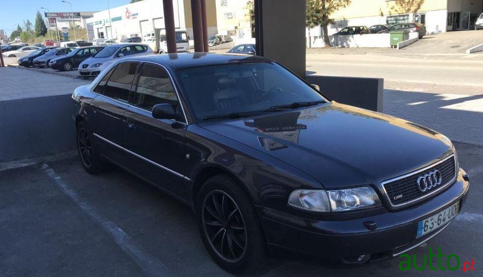 1998' Audi A8 2.5 Tdi Quattro photo #1