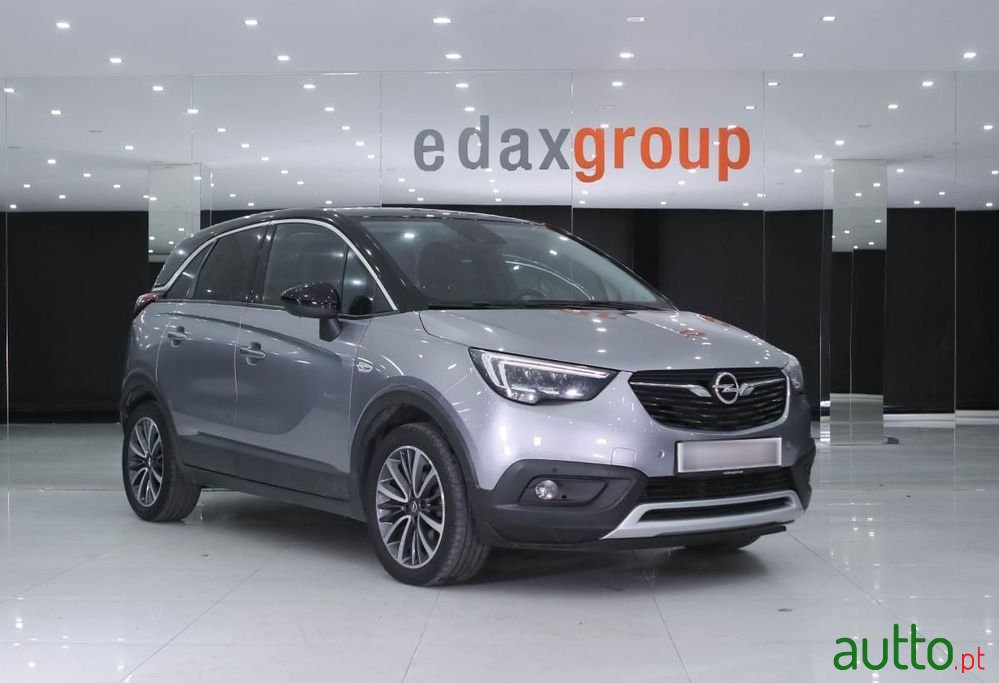 2020' Opel Crossland X photo #1