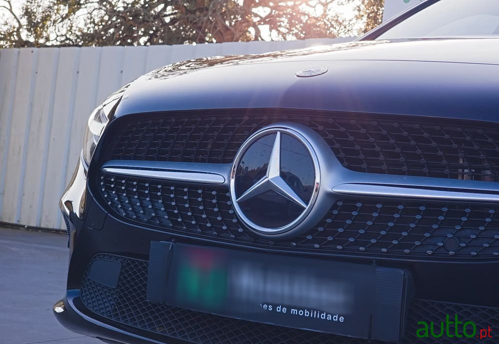 2021' Mercedes-Benz Classe A E Progressive photo #2