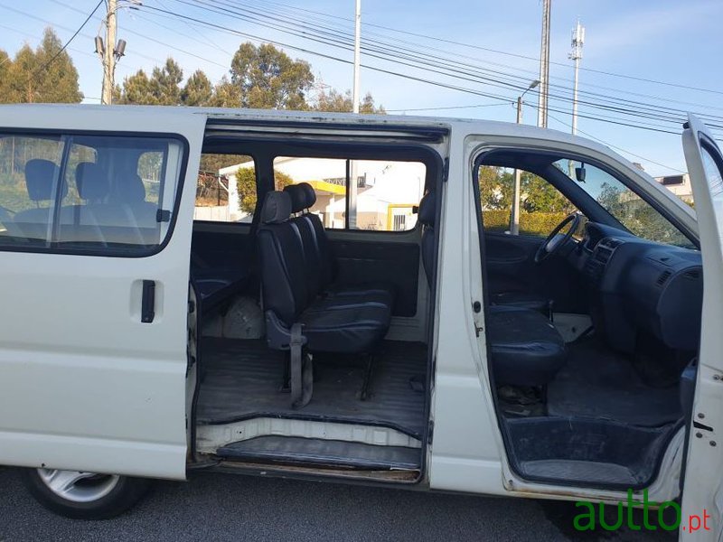 1997' Toyota Hiace photo #5