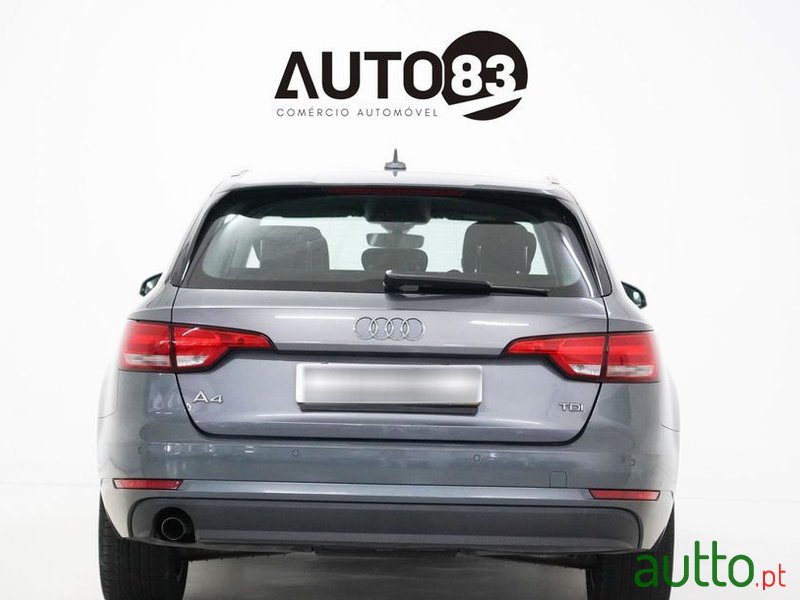 2018' Audi A4 Avant photo #4