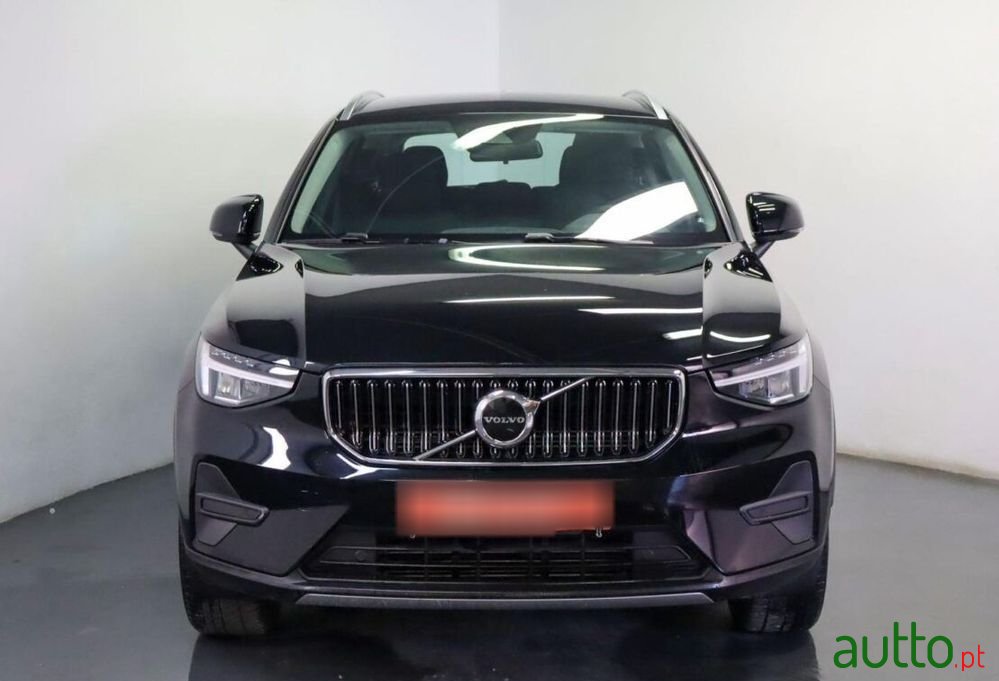 2023' Volvo Xc 40 photo #2
