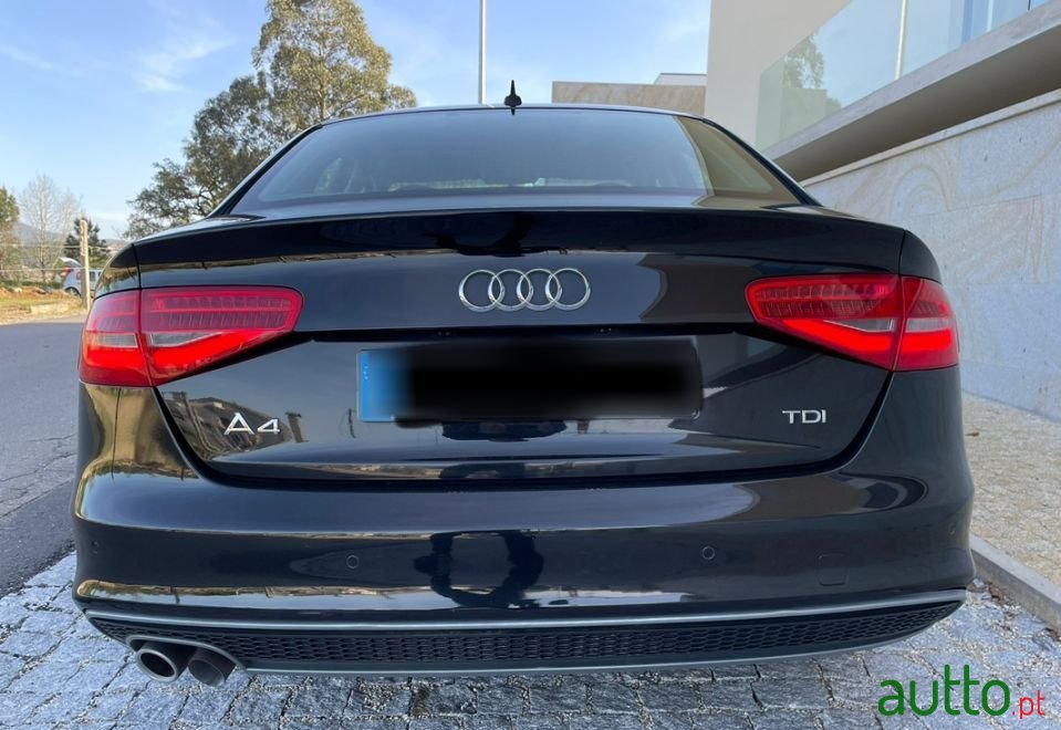 2015' Audi A4 photo #6