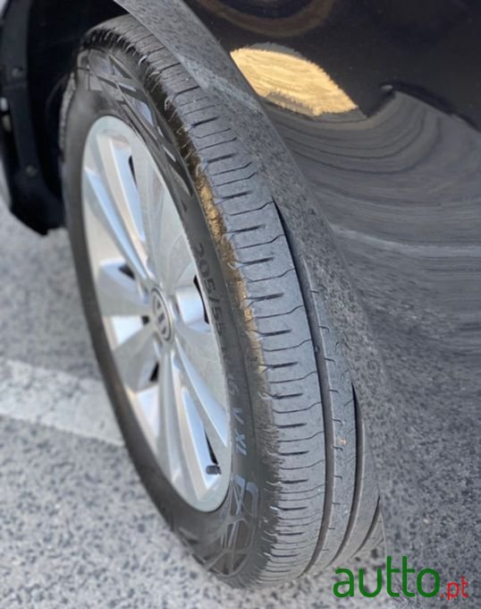 2018' Volkswagen Golf photo #3