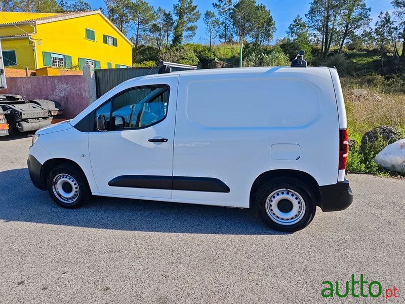 2019' Citroen Berlingo photo #2