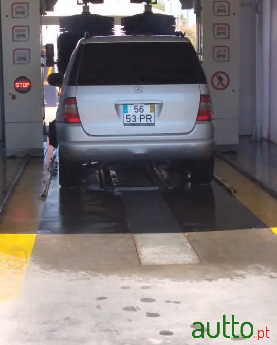 1998' Mercedes-Benz Ml-320 photo #3