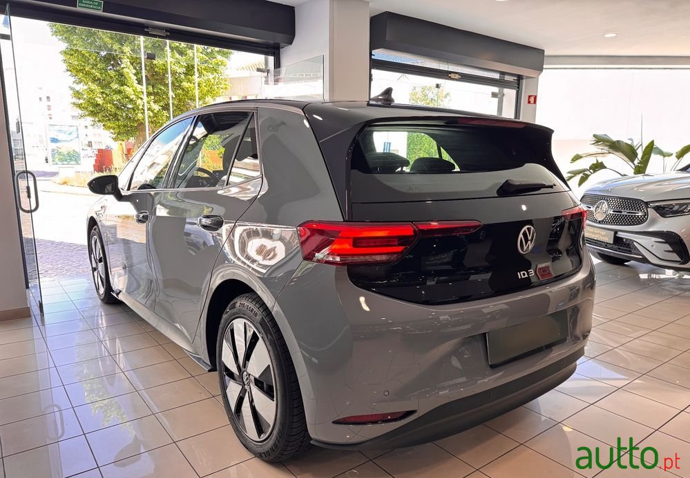 2024' Volkswagen ID.3 58 Kwh Pro Urban photo #5