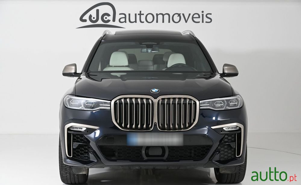 2021' BMW Série X M50I photo #5