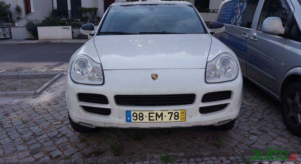 2006' Porsche Cayenne Tiptronic photo #2