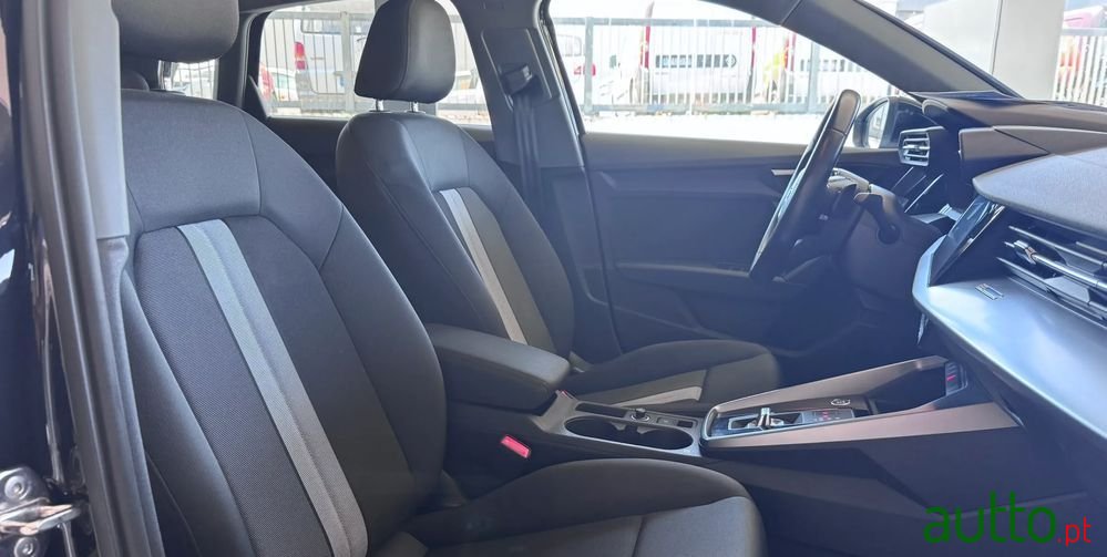 2023' Audi A3 Sportback photo #4