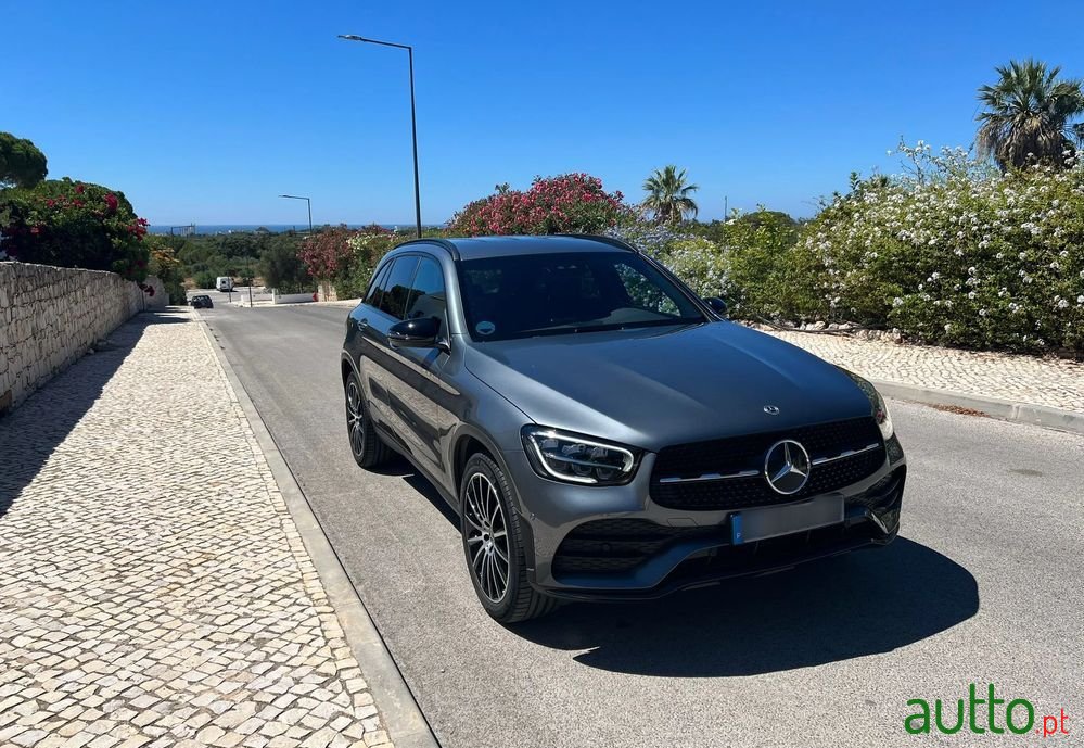 2022' Mercedes-Benz GLC 220 photo #1