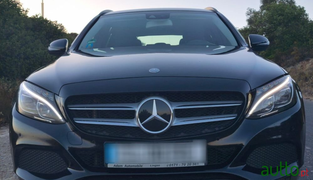 2016' Mercedes-Benz Classe C photo #1