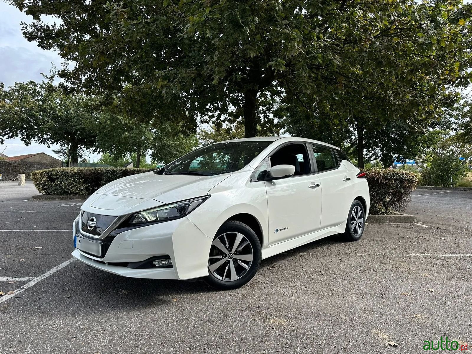 2020' Nissan Leaf photo #3