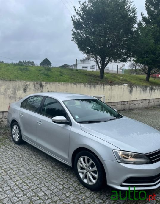 2015' Volkswagen Jetta photo #1