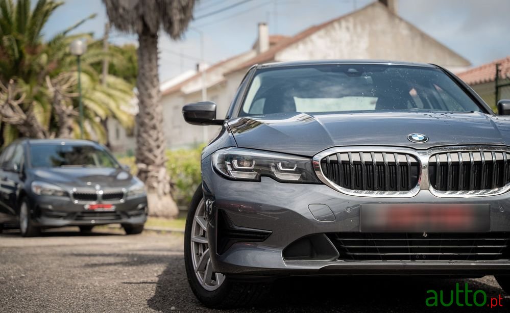 2019' BMW Série 3 photo #3