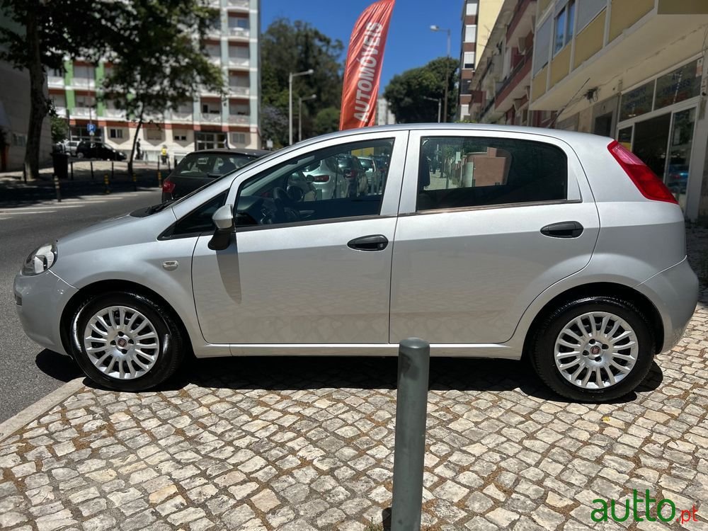 2016' Fiat Punto photo #6